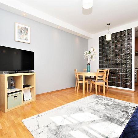 Rental Apartments Piwna Warszawa Zewnętrze zdjęcie